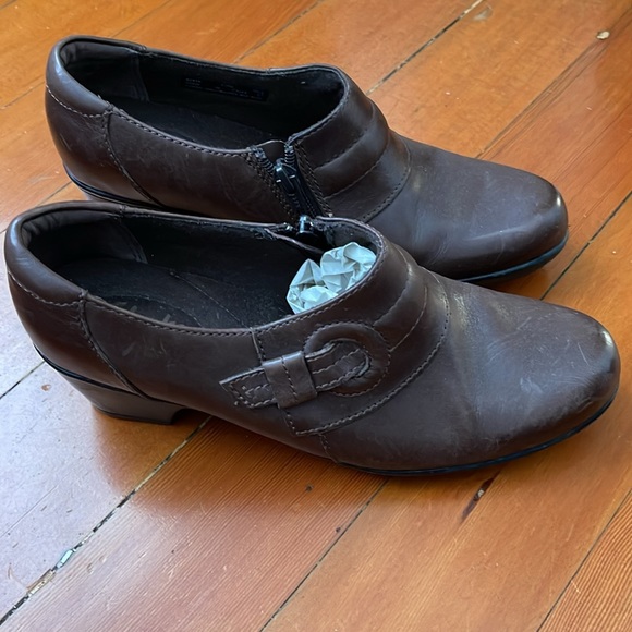 Clarks brown leather booties / shoes - Picture 4 of 4